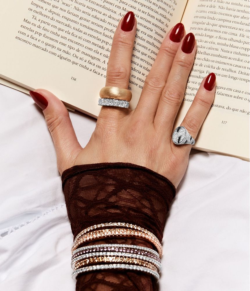 Anel-alianca-gold-donut-hard-brush-de-ouro