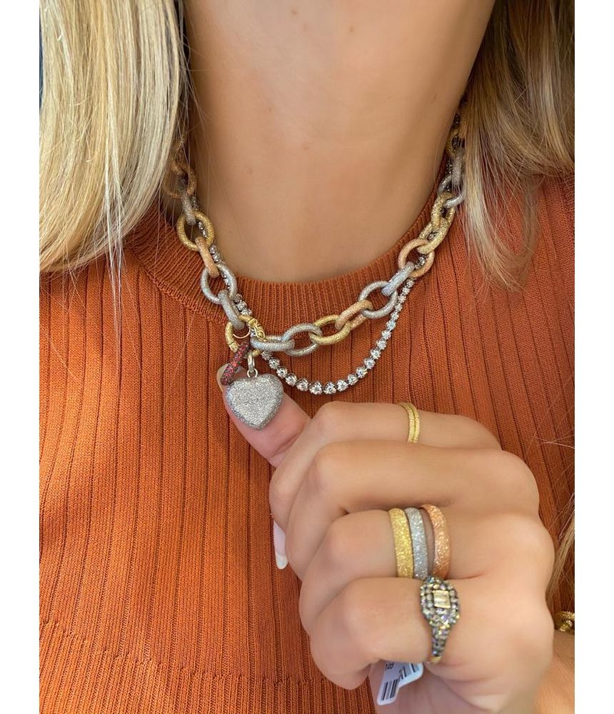 Anel-Carolina-Bucci-de-ouro