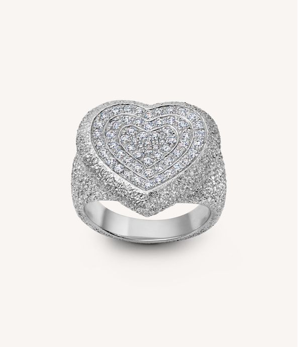 Carolina-Bucci-Diamond-Pave-Cuore-Ring-White-Gold_an100004_1