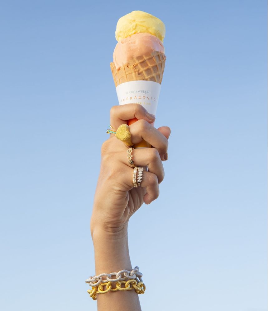 anel-coracao-carolina-bucci-de-ouro-diamantado