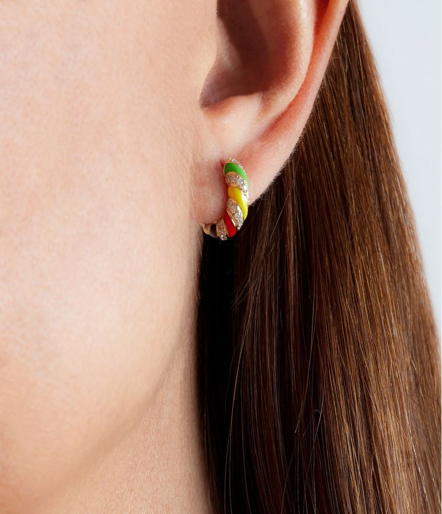 paire-de-creoles-torsade-jamaique-diamants-or-jaune-PL100273_2