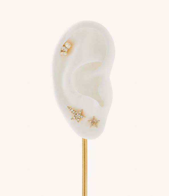 piercing-helix-estrela-de-ouro-com-diamantes