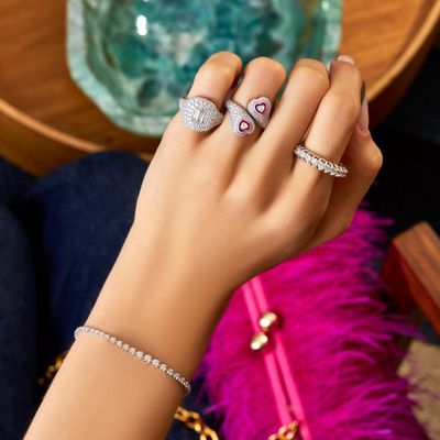 Anel-Kamyen-gemini-heart-de-ouro-branco-com-diamantes-e-esmalte