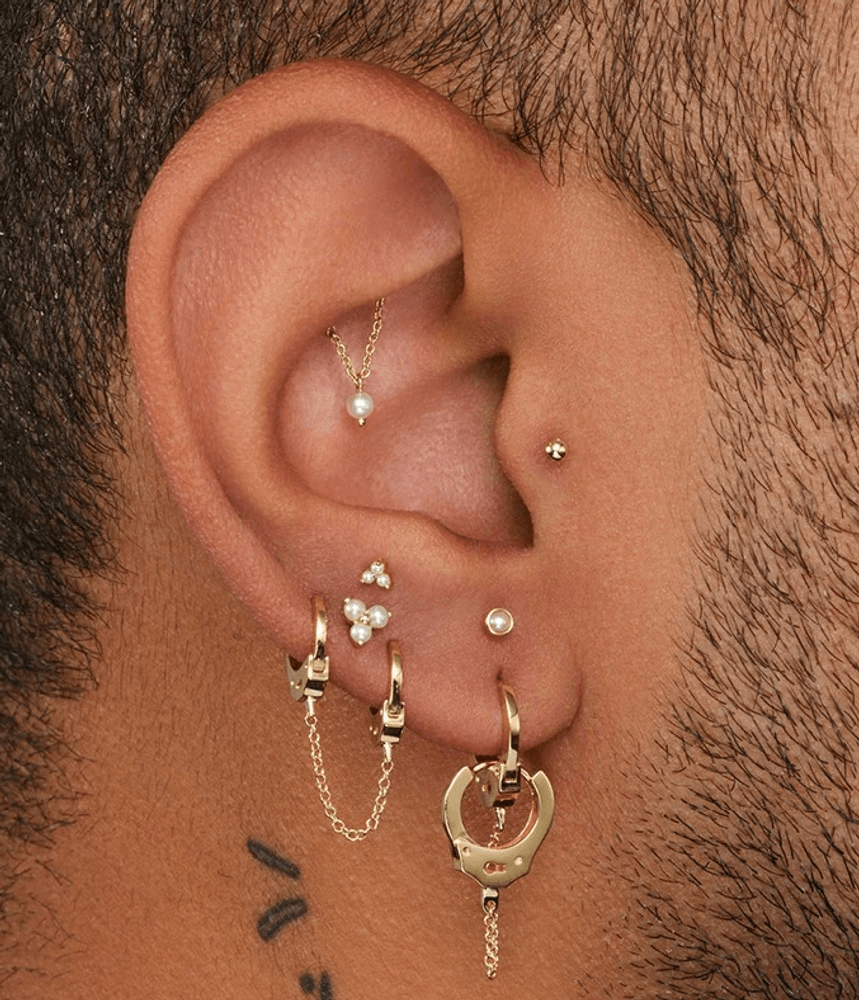 maria-tash-handcuff--BR101873_BR212808