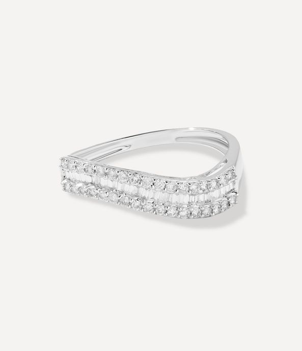 diamond-pinky-ring-AN100768_2