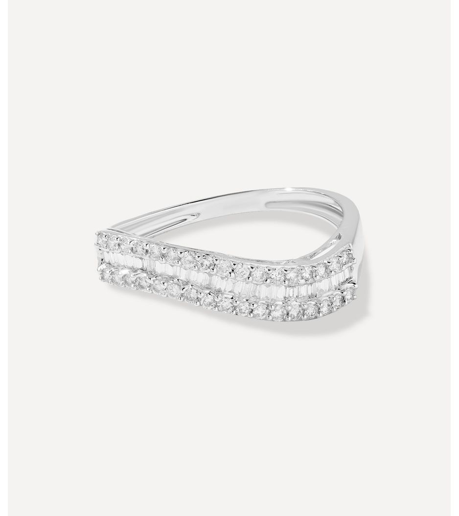 diamond-pinky-ring-AN100768_2