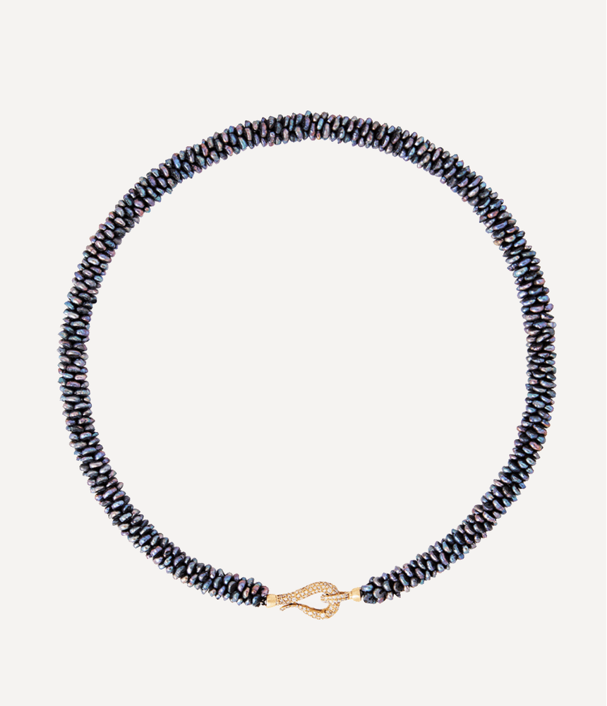 Colar-hand-embroidery-grey-pearl_CL201379