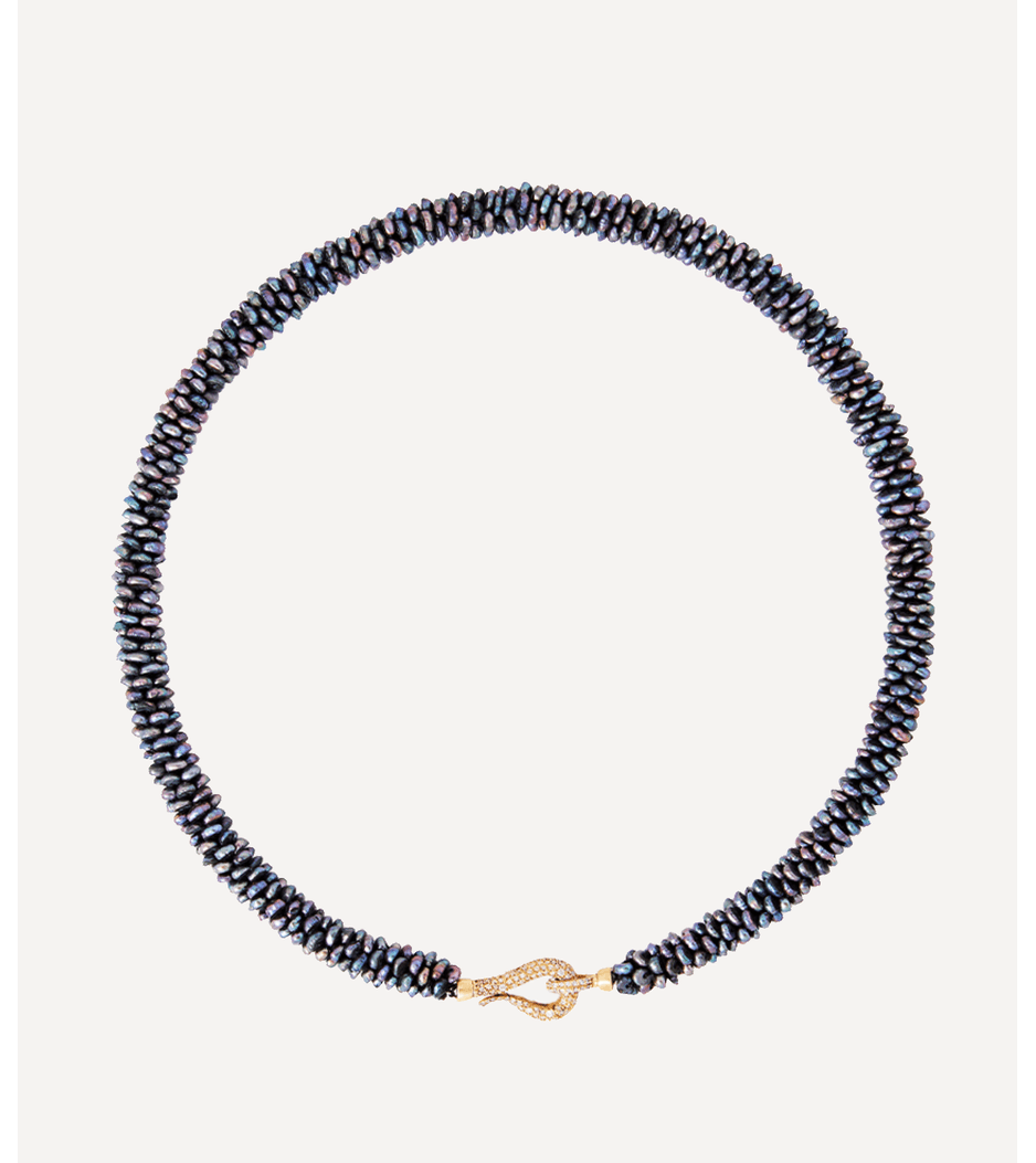 Colar-hand-embroidery-grey-pearl_CL201379